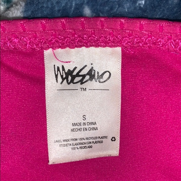 Pink bikini (top and bottom) - Picture 2 of 2